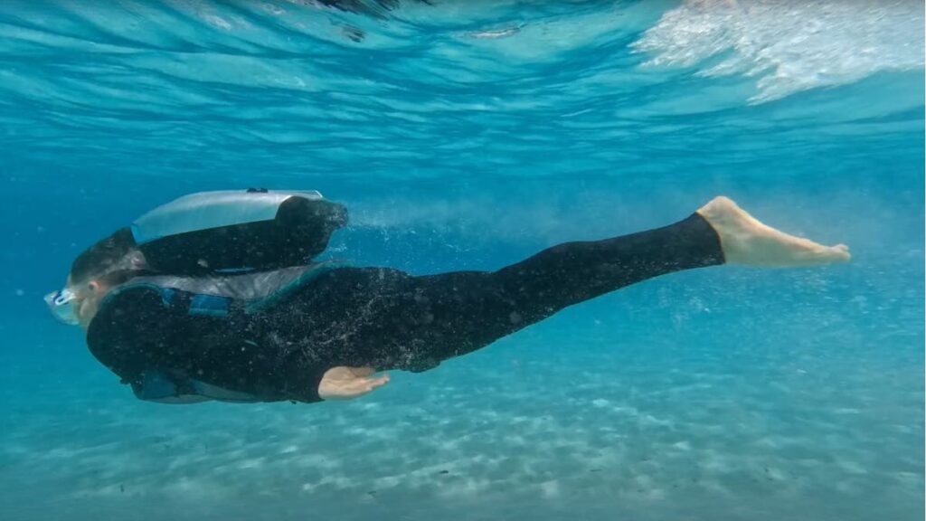 Jetpack Underwater's backpack allows you to explore the depths of the oceans